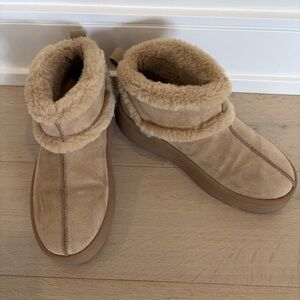 Zara Tan Faux-Shearling Ankle Booties